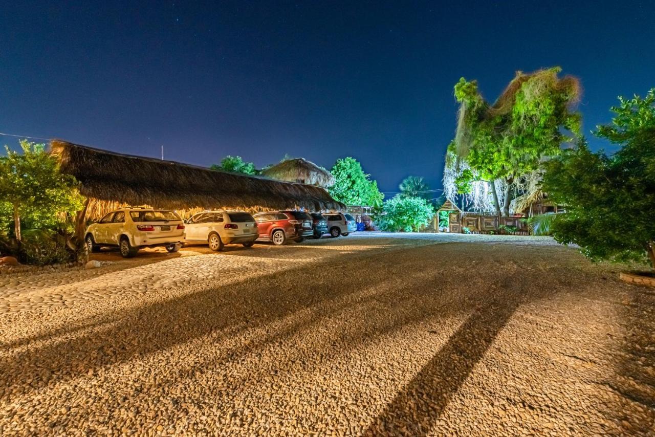 Vista De Aguilas Ecolodge Pedernales Ngoại thất bức ảnh