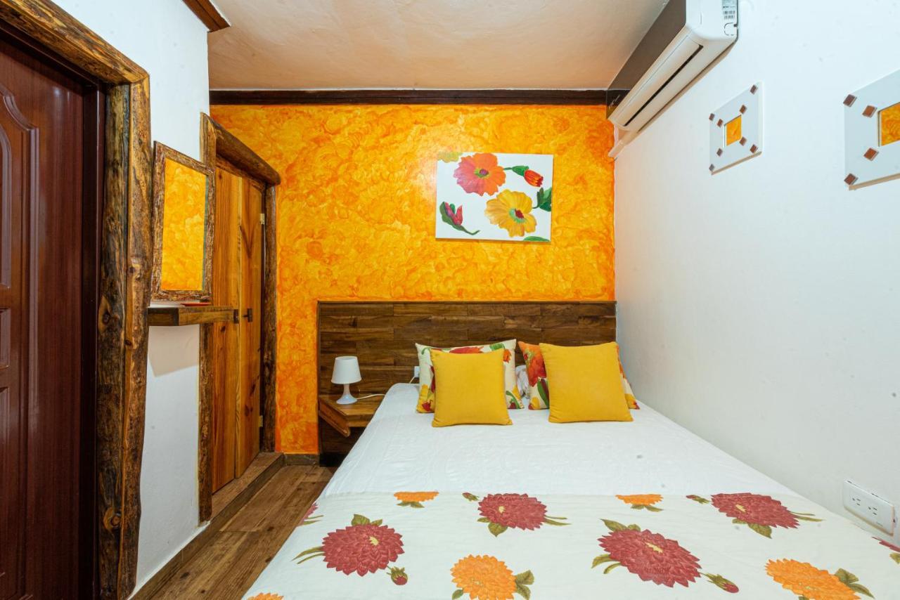 Vista De Aguilas Ecolodge Pedernales Ngoại thất bức ảnh